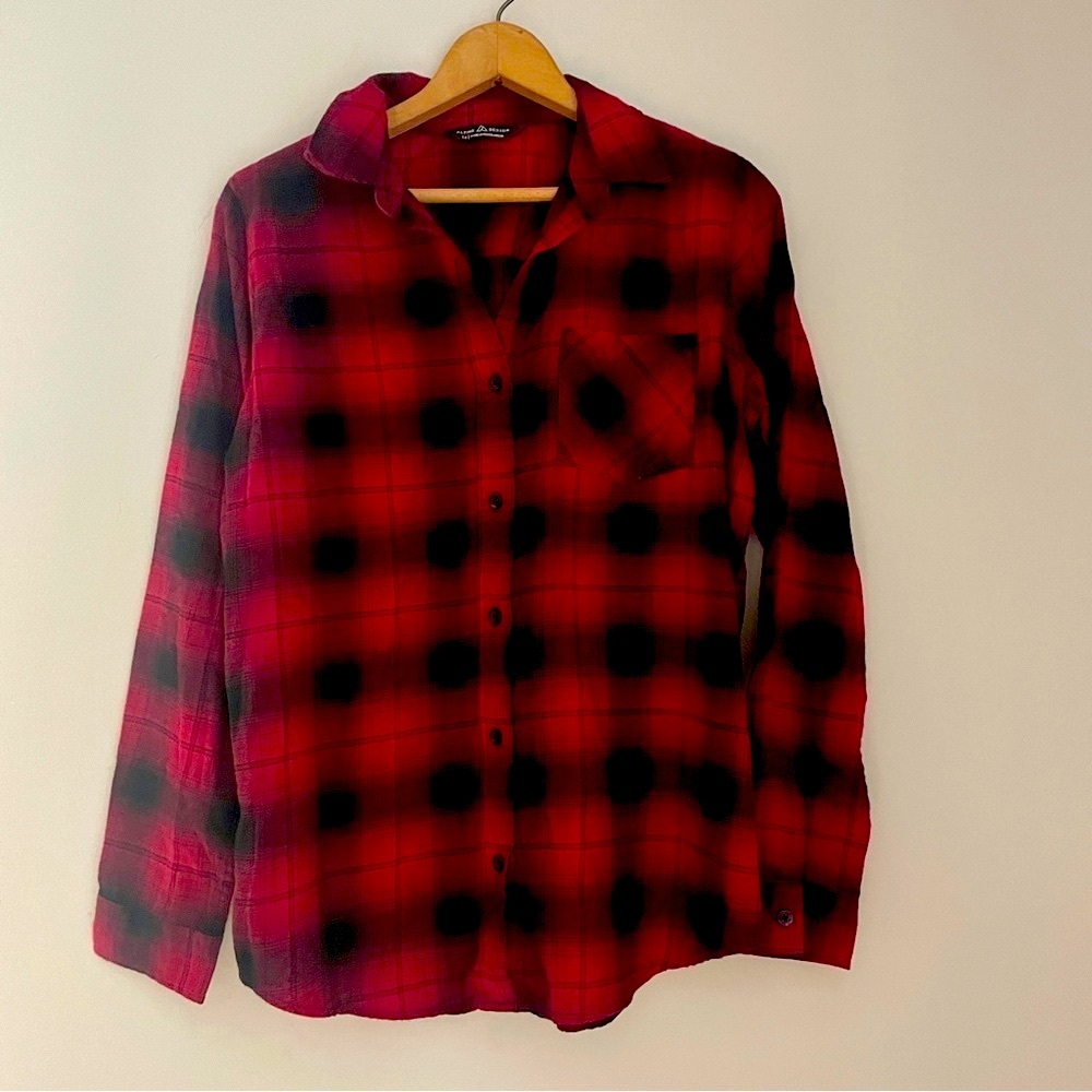 Alpine Design Women's Brushed Flannel Shirt Medium Red Black Plaid